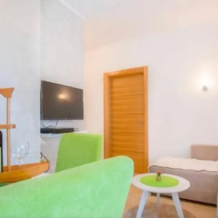 Skadar Apartment-nikola * بودغوريتْسا